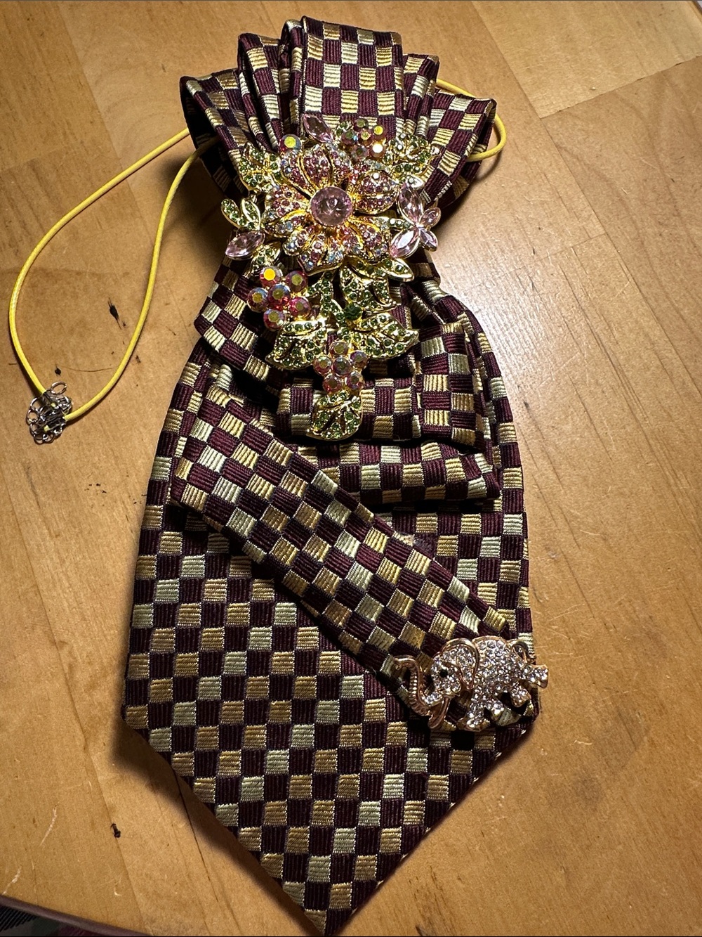 Perry Ellis Italian Silk Necklace Tie with Floral and Elephant Brooches